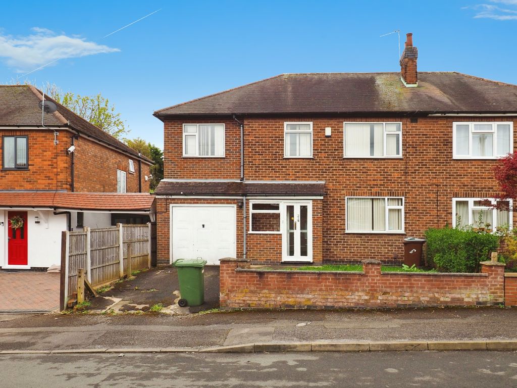 5 bed semidetached house for sale in Charlbury Road, Nottingham