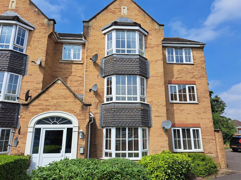 1 bed flat to rent in Britton Gardens, Kingswood, Bristol BS15 Zoopla
