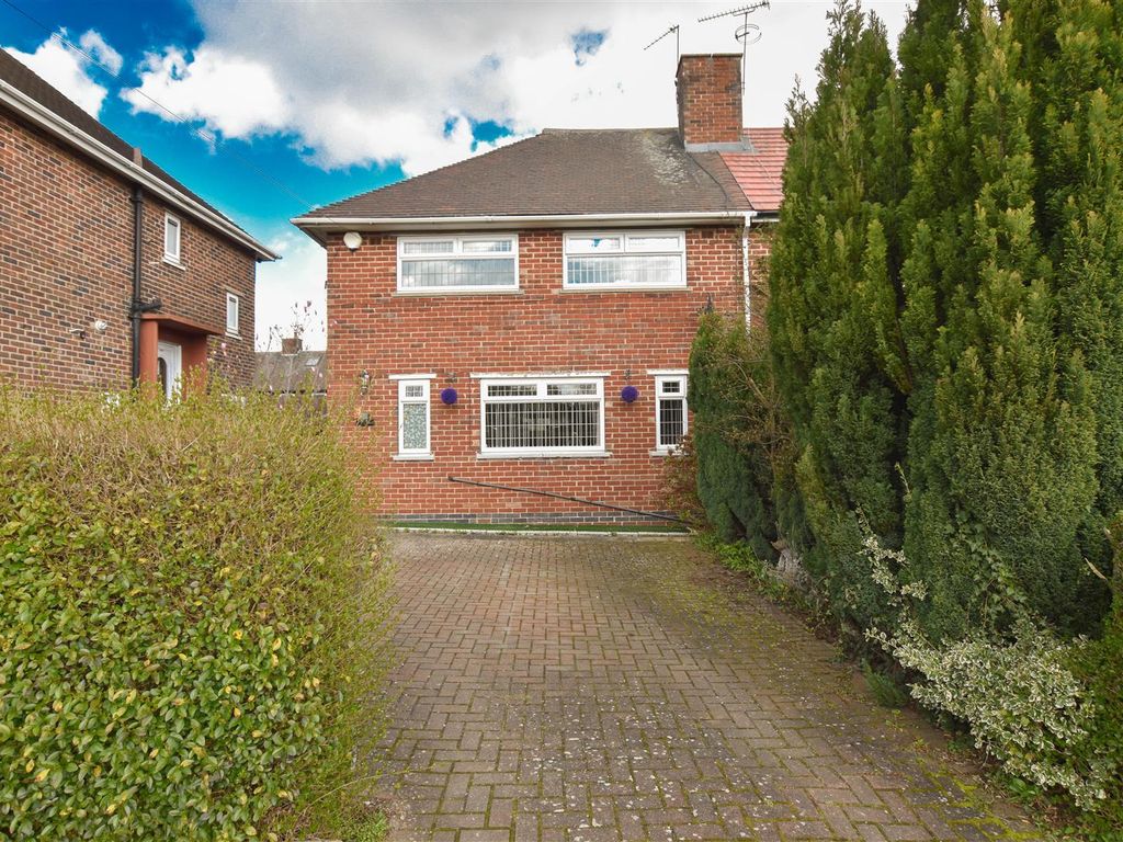 3 bed semidetached house for sale in Cotleigh Crescent, Sheffield S12