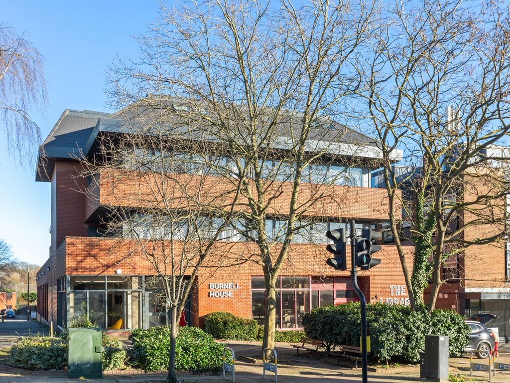 1 bed flat for sale in Stanmore Hill, Stanmore HA7, £260,000 Zoopla