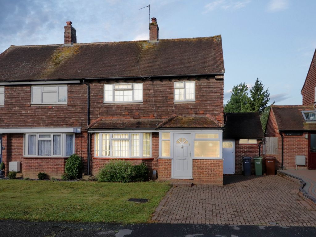 3 bed semidetached house for sale in Lime Grove, Guildford, Surrey GU1, £450,000 Zoopla