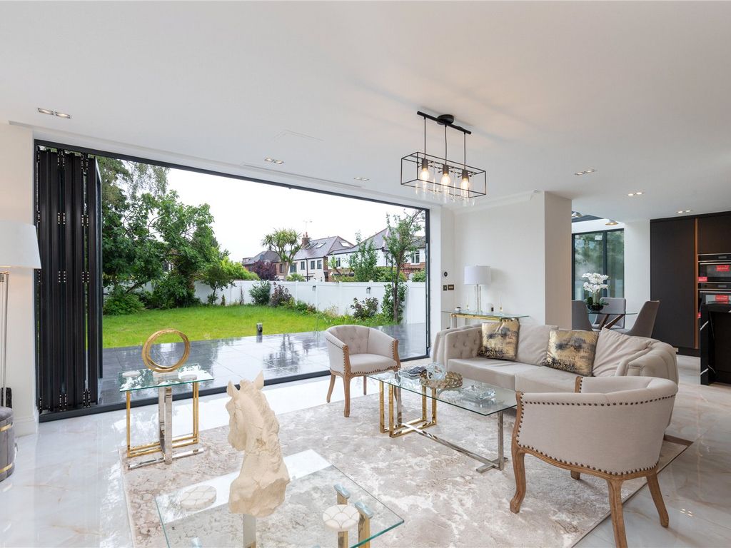 6 bed detached house for sale in Ullswater Crescent, London SW15, £