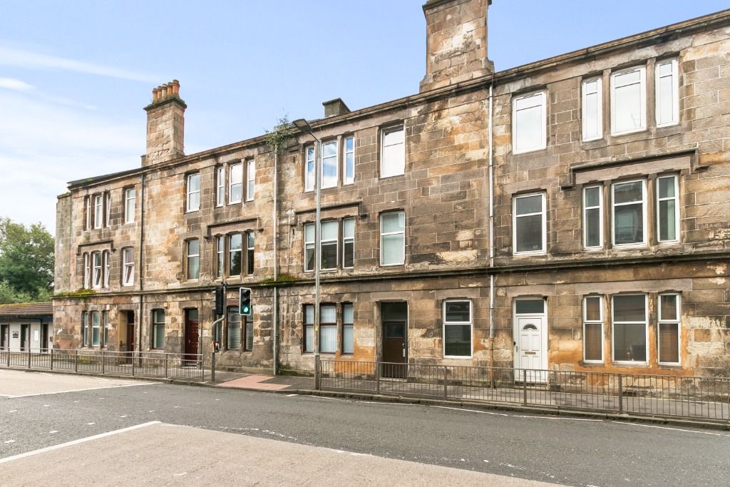 2 bed flat for sale in Glasgow Road, Dumbarton, West Dunbartonshire G82