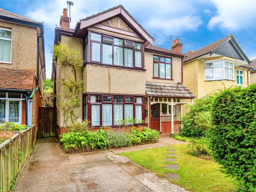 4 bed detached house for sale in Shirley Avenue, Upper Shirley, Southampton, Hampshire SO15, £