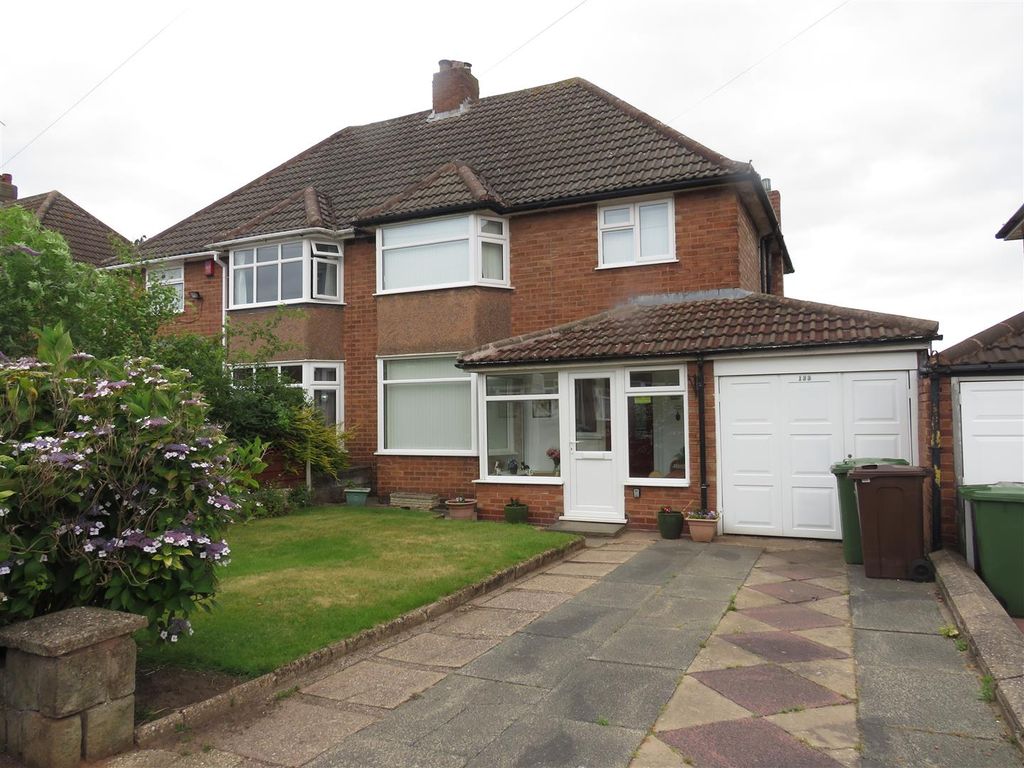 3 bed semidetached house for sale in Blandford Avenue, Castle Bromwich