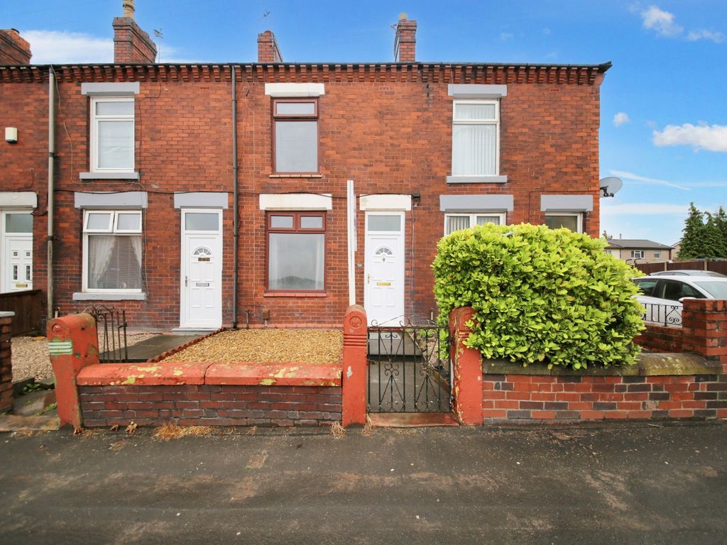 2 bed terraced house for sale in Warrington Road, Abram, Wigan