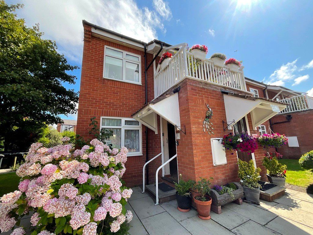 2 bed flat for sale in Manchester Road, Southport PR9 Zoopla