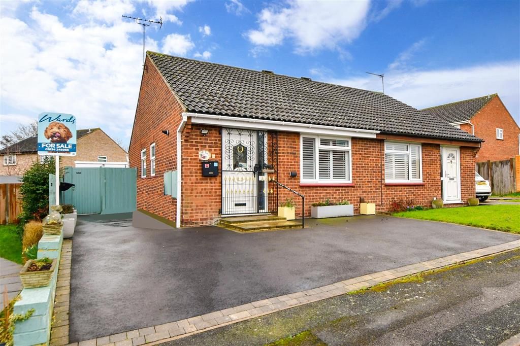 2 bed semidetached bungalow for sale in Midsummer Road, Snodland, Kent ME6 Zoopla