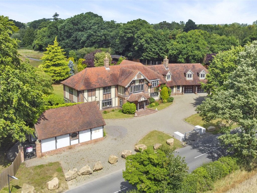 5 bed detached house for sale in Crow Lane, Tendring, ClactonOnSea