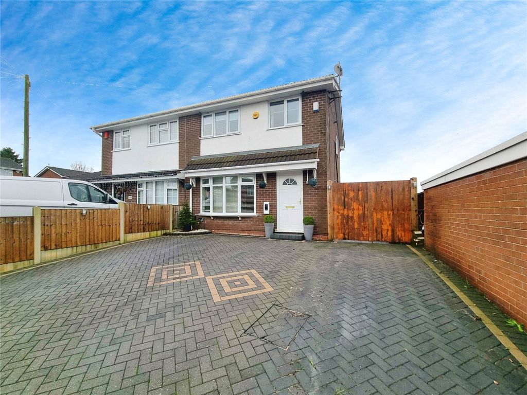 3 bed semidetached house for sale in Worth Close, StokeOnTrent