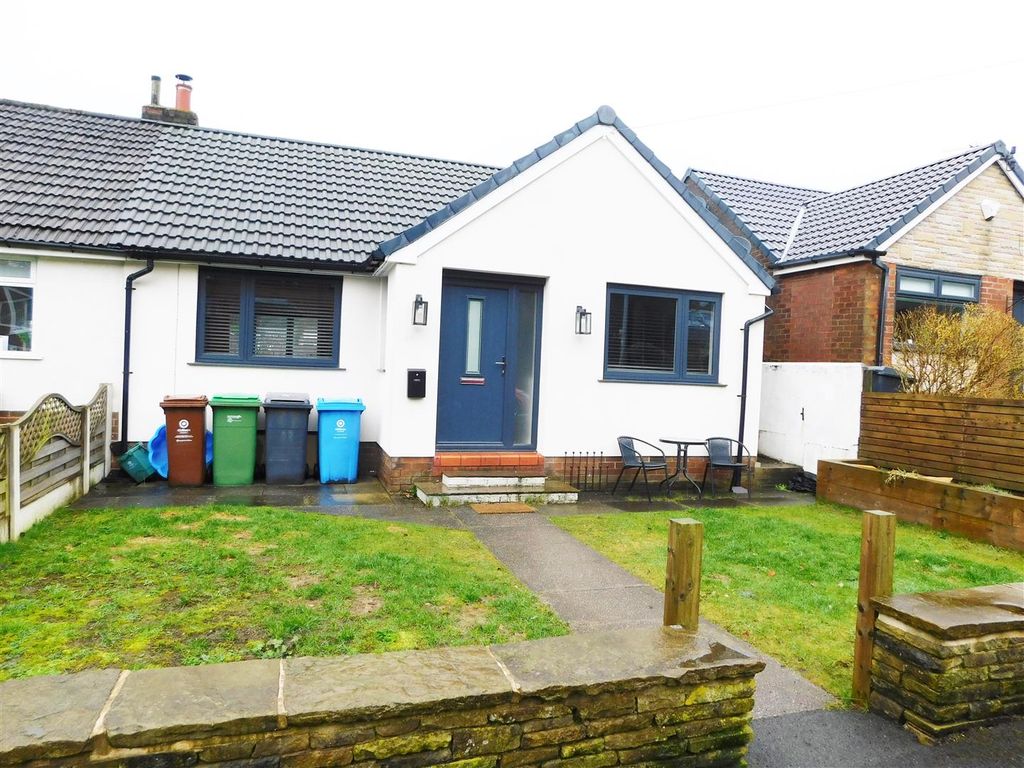 3 bed semidetached house to rent in Brookside Avenue, Grotton