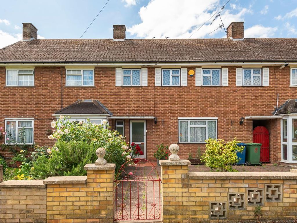 4 bed terraced house for sale in Flecker Close, Stanmore HA7, £499,999