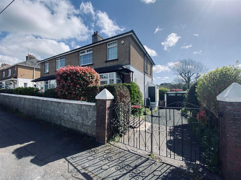 3 bed semidetached house for sale in Torridge Road, Plympton, Plymouth