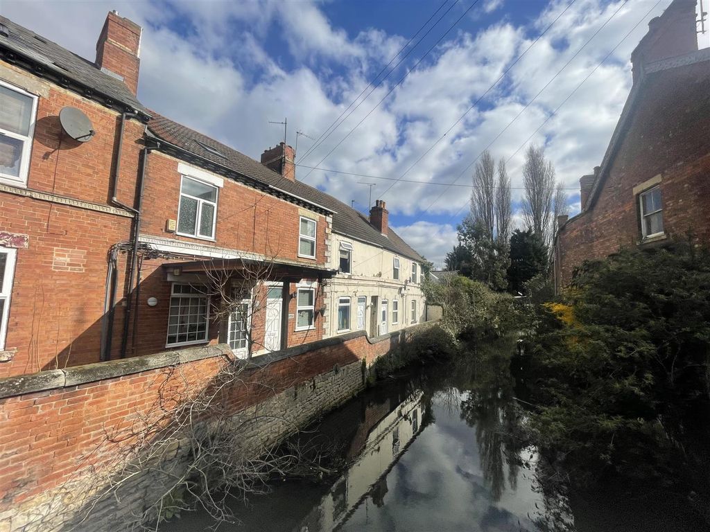 2 bed terraced house for sale in Watson Road, Worksop S80 Zoopla