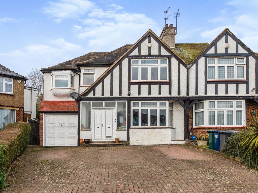 5 bed semidetached house for sale in Parkside Drive, Edgware HA8 Zoopla