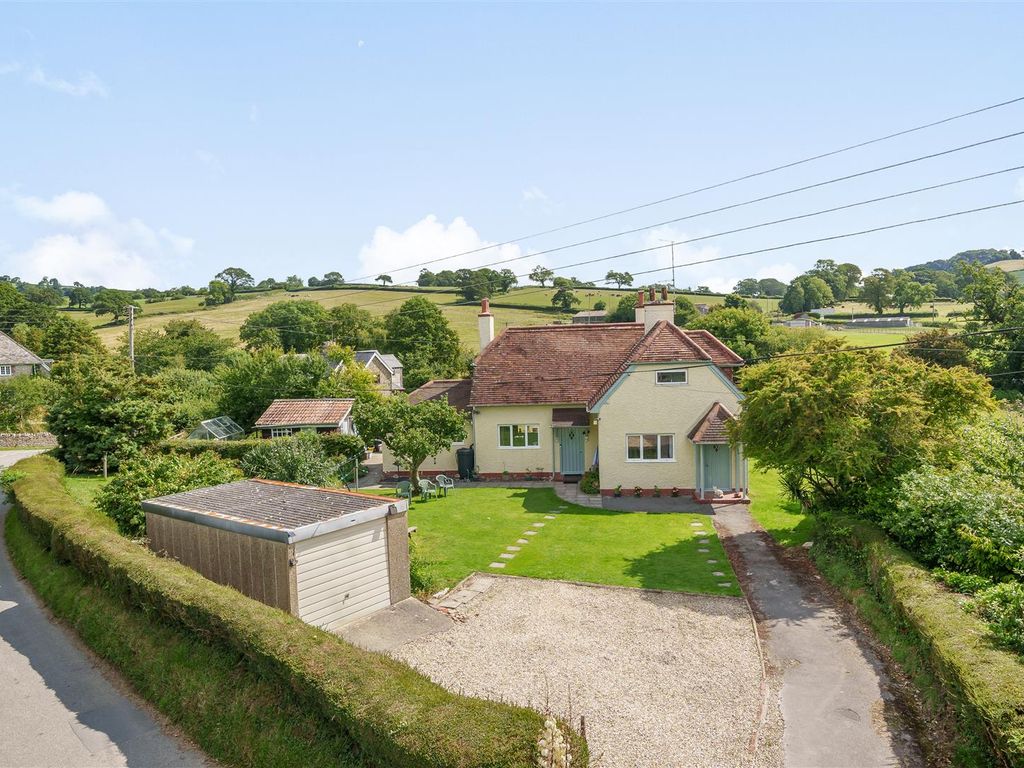 3 bed detached house for sale in Wootton Fitzpaine, Bridport, Dorset
