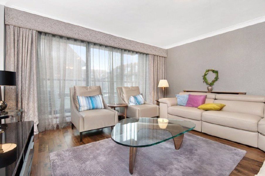 2 bed flat for sale in Sandringham House, 44 Windsor Way, London W14, £