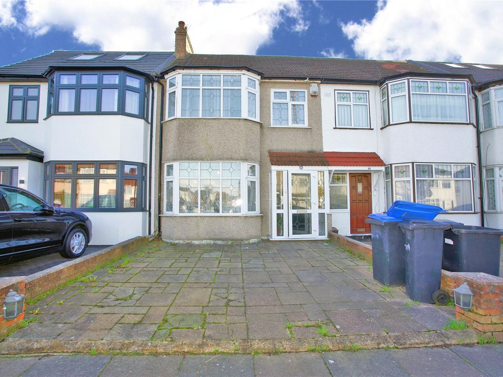 3 bed terraced house for sale in Pembroke Road, London N13 Zoopla