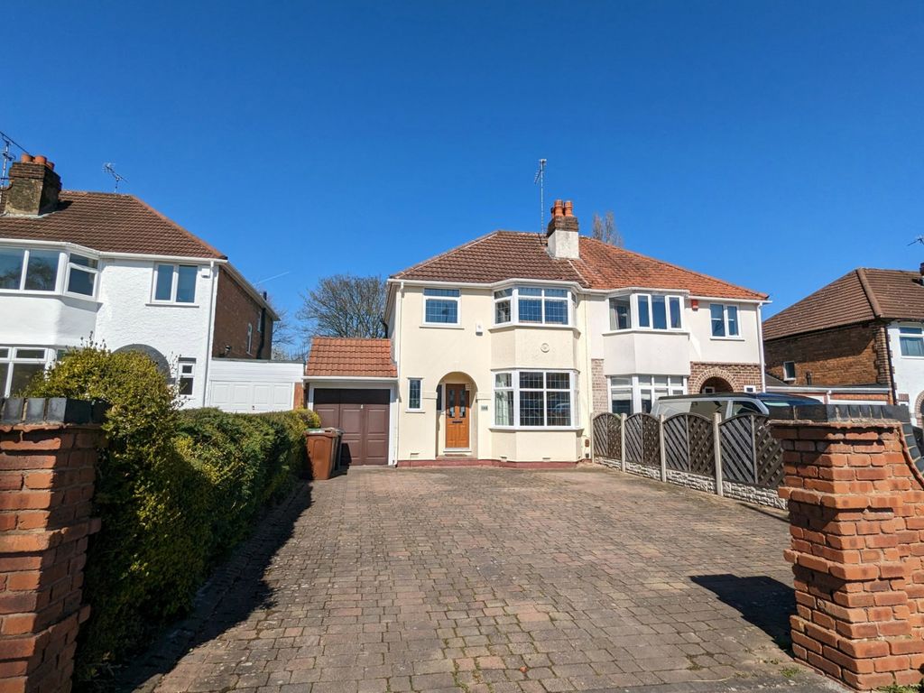 3 bed semidetached house for sale in Solihull Road, Shirley, Solihull