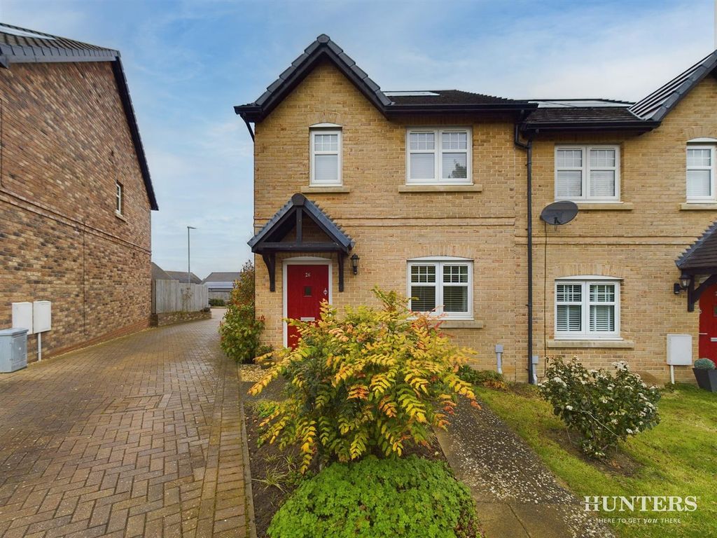 3 bed property for sale in Frazer Road, Consett DH8 Zoopla
