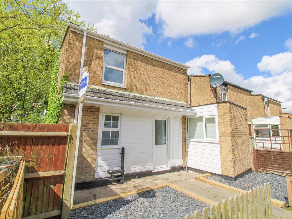 3 bed terraced house for sale in Moorfield, Harlow CM18 Zoopla