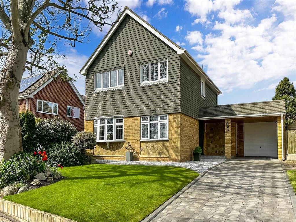 4 bed detached house for sale in London Road, Ramsgate, Kent CT11, £