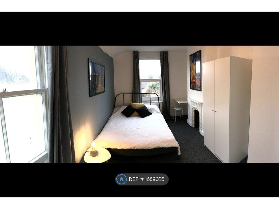 Room to rent in St Leonard's Road, SouthendOnSea SS1 Zoopla