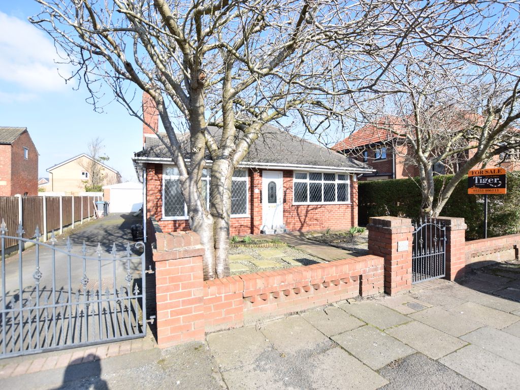 3 bed detached bungalow for sale in Moss House Road, Blackpool FY4, £