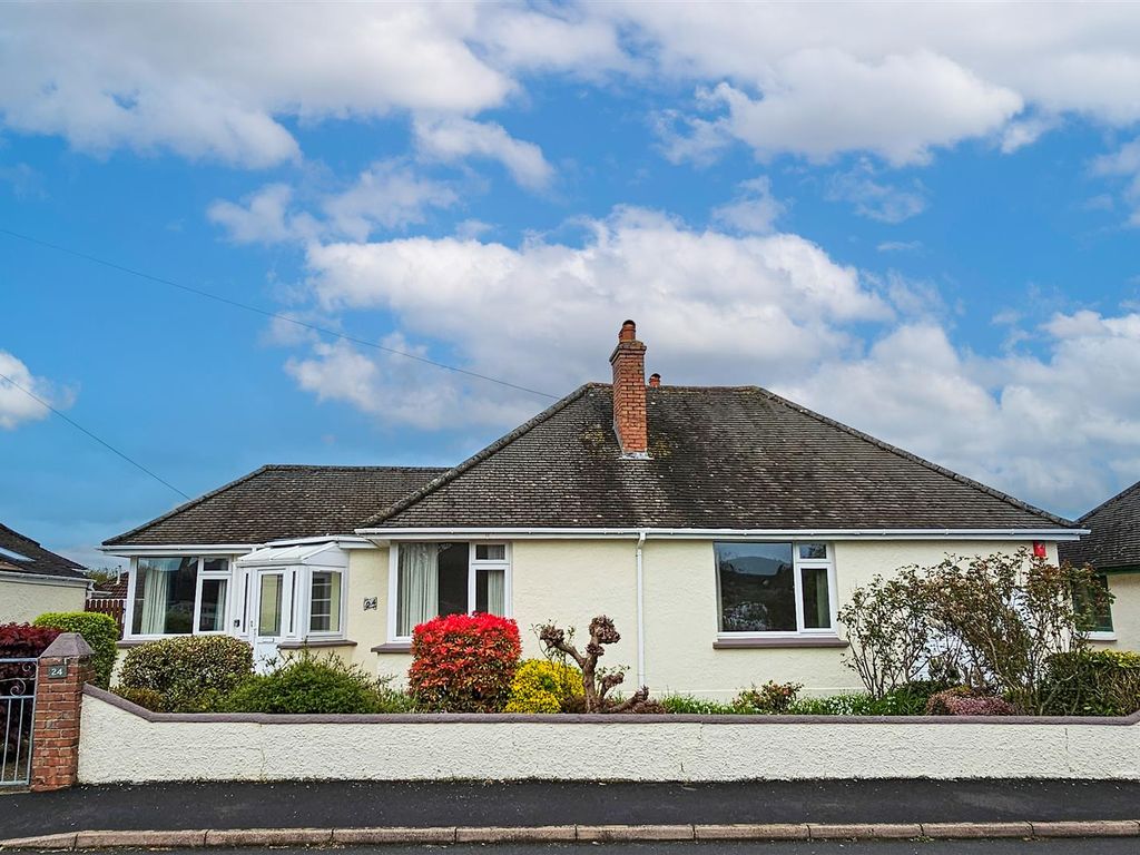 3 bed detached bungalow for sale in Lynhurst Avenue, Sticklepath