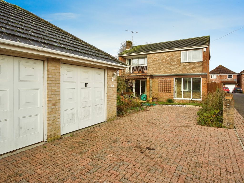 3 bed detached house for sale in Lower Northam Road, Hedge End