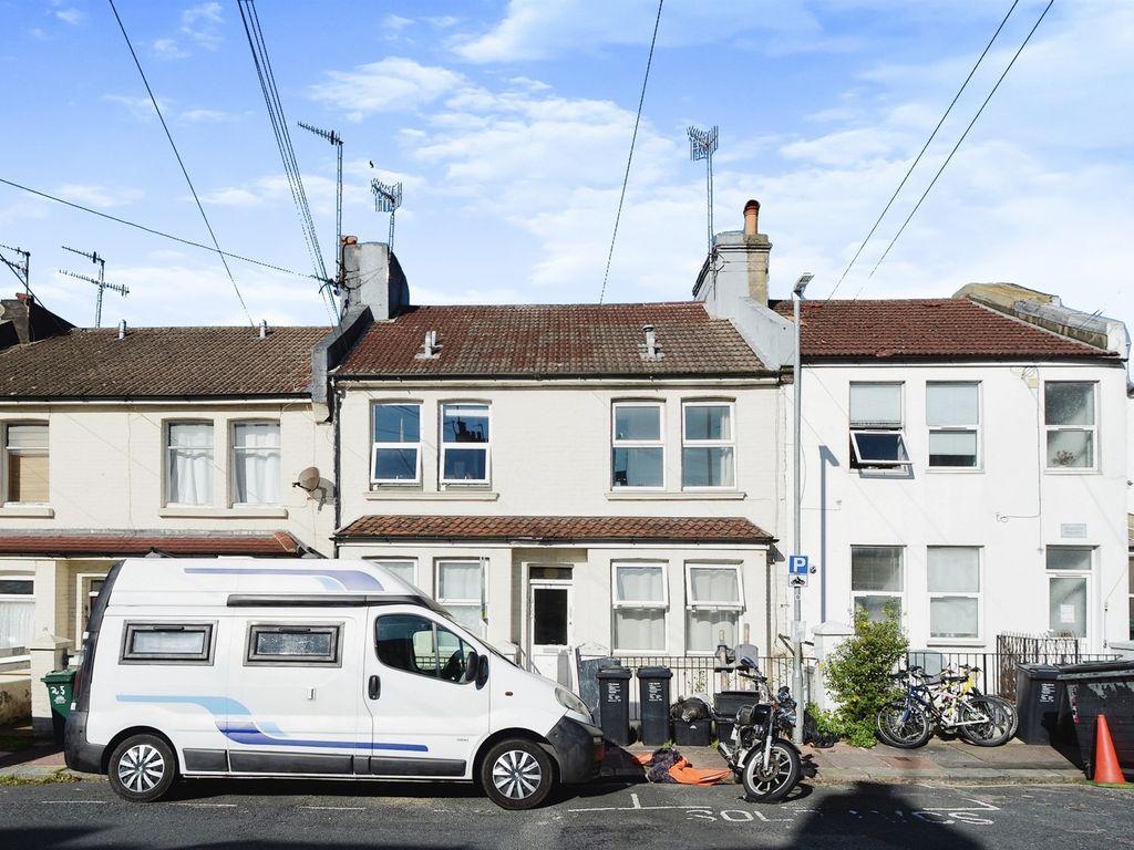 Studio for sale in Shanklin Road, Brighton BN2, £140,000 Zoopla