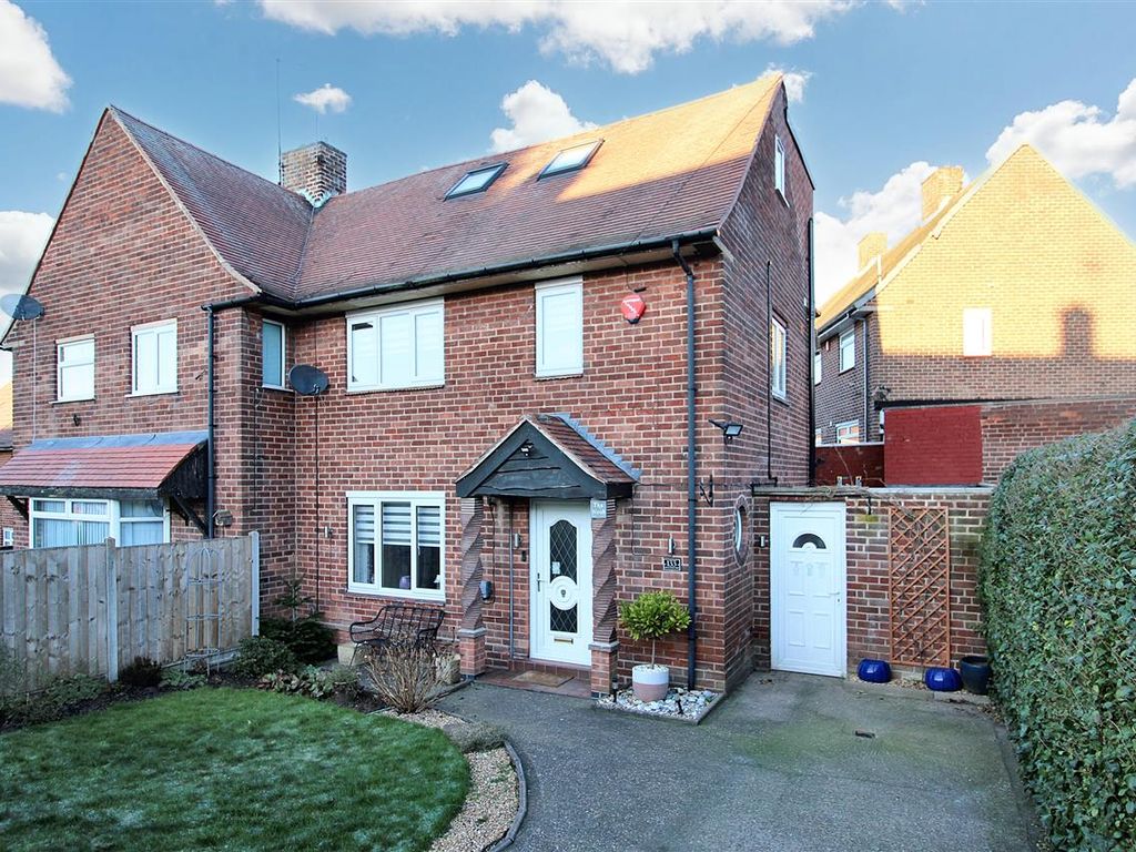 3 bed semidetached house for sale in Queens Road South, Eastwood, Nottingham NG16, £195,000