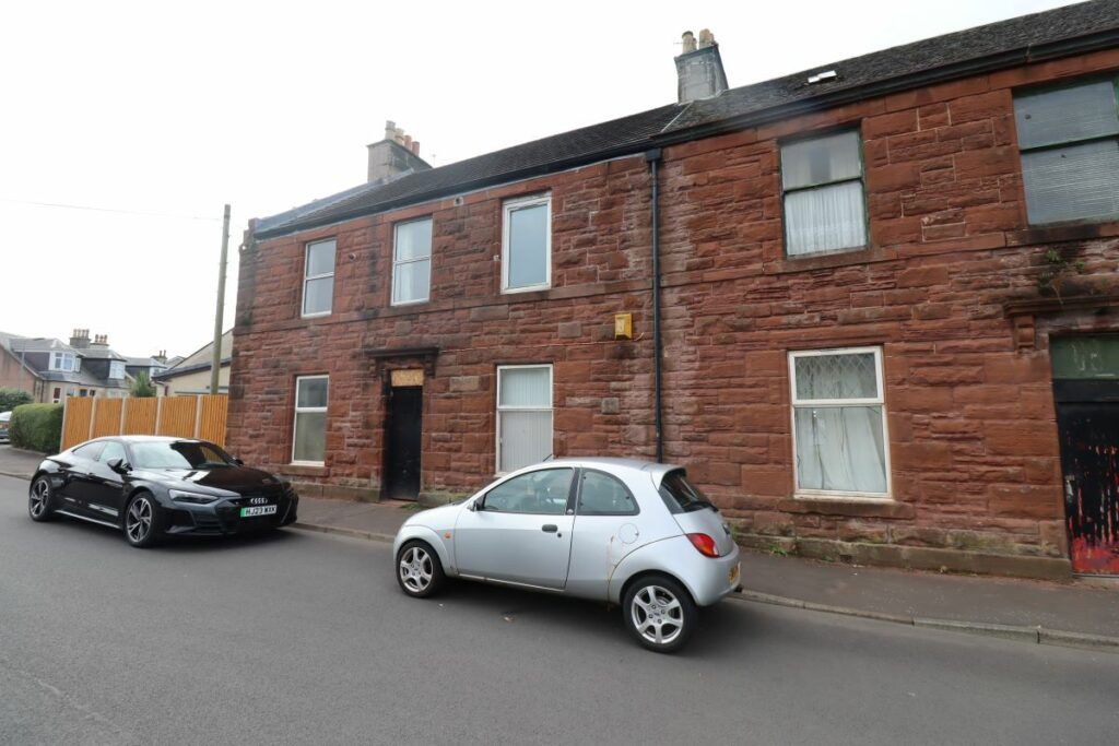 1 bed flat for sale in 12D, Park Road, Ardrossan, North Ayrshire KA22