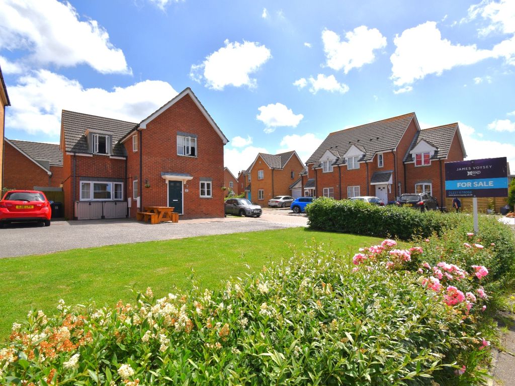 5 bed detached house for sale in Thistle Drive, Seasalter, Whitstable