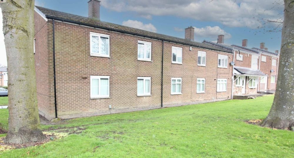 2 bed flat to rent in Ernest Clark Close, Willenhall WV12 Zoopla