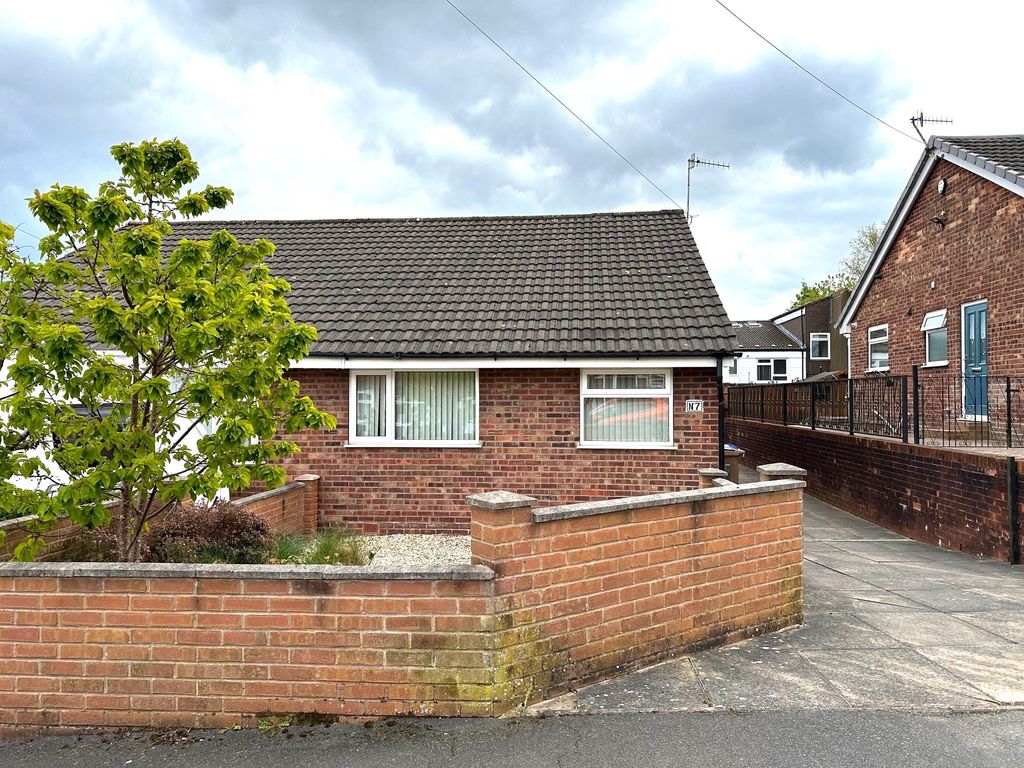 2 bed semidetached bungalow for sale in Tulsa Close, StokeOnTrent