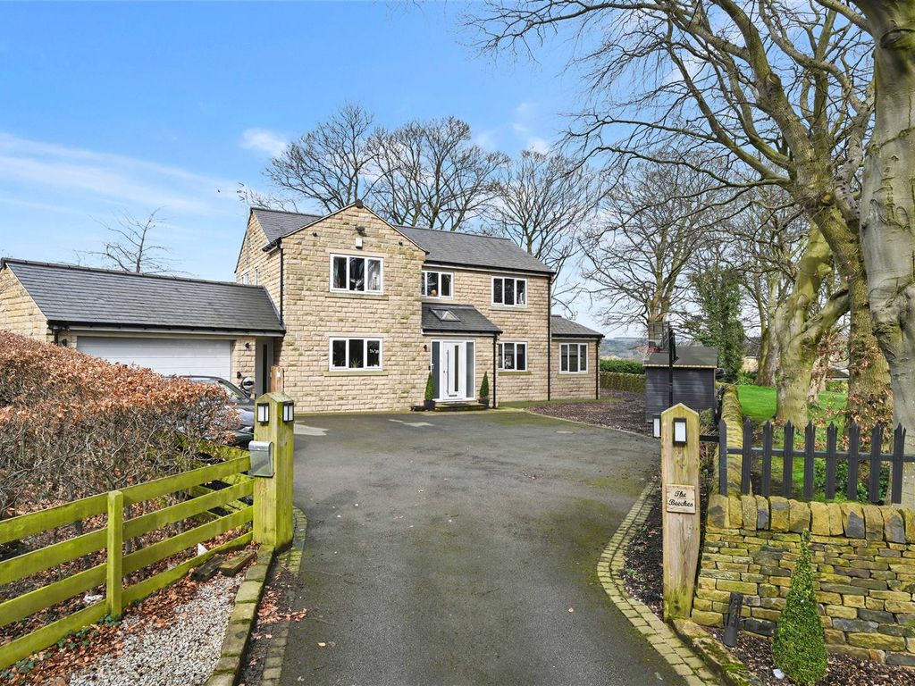 4 bed detached house for sale in Woodlands Park Drive, Apperley Bridge