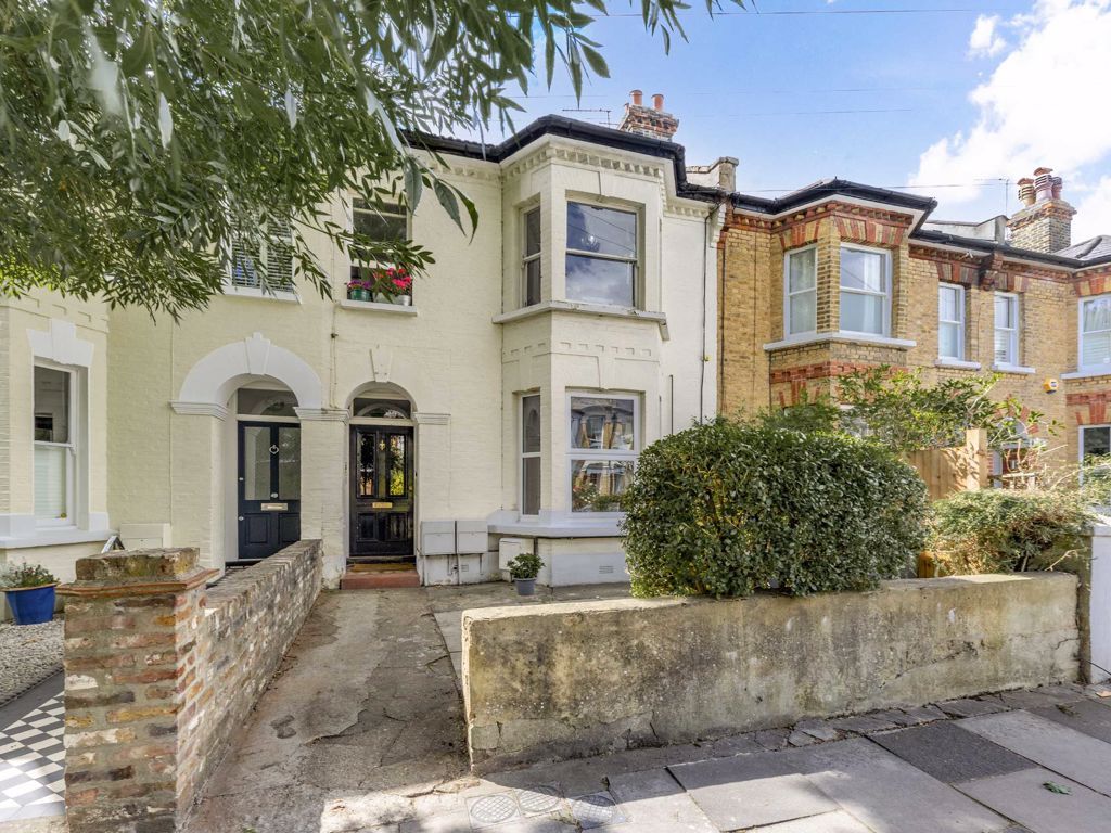 1 bed flat for sale in Latimer Road, London SW19 Zoopla