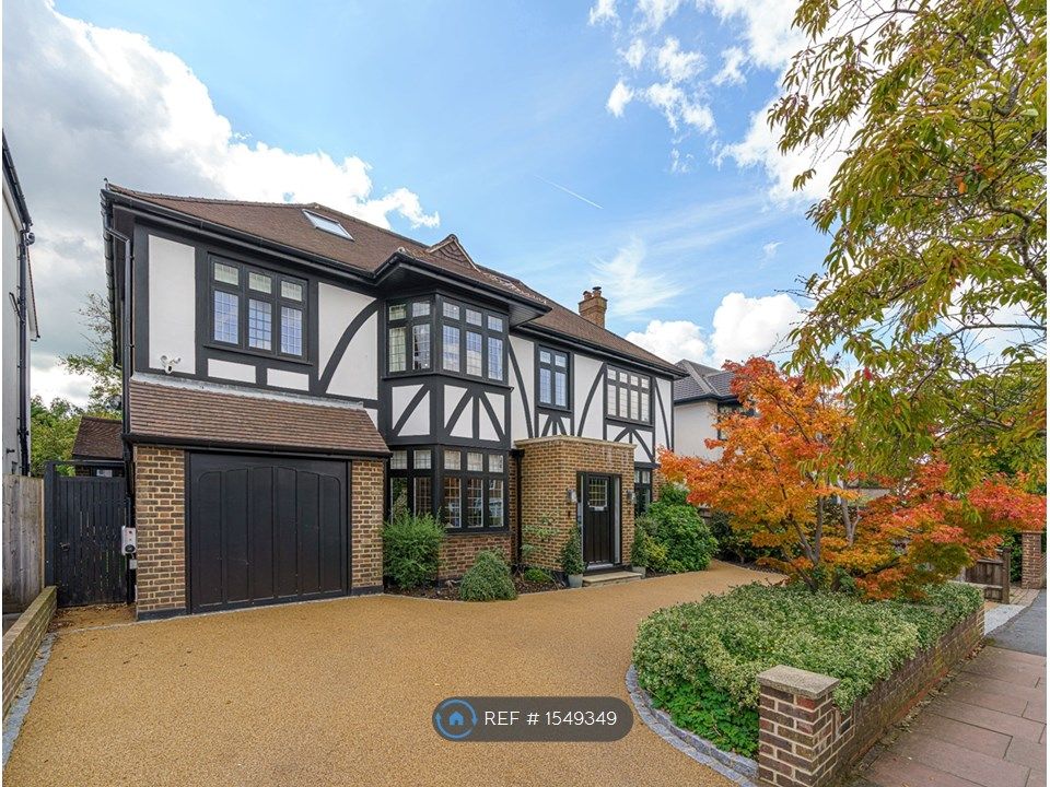 5 bed detached house to rent in The Mead, West Wickham BR4 Zoopla