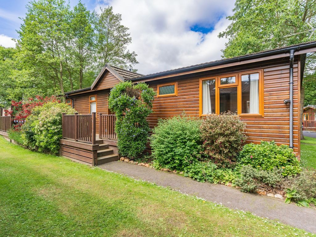 3 bed mobile/park home for sale in Bacton Road, North Walsham NR28, £