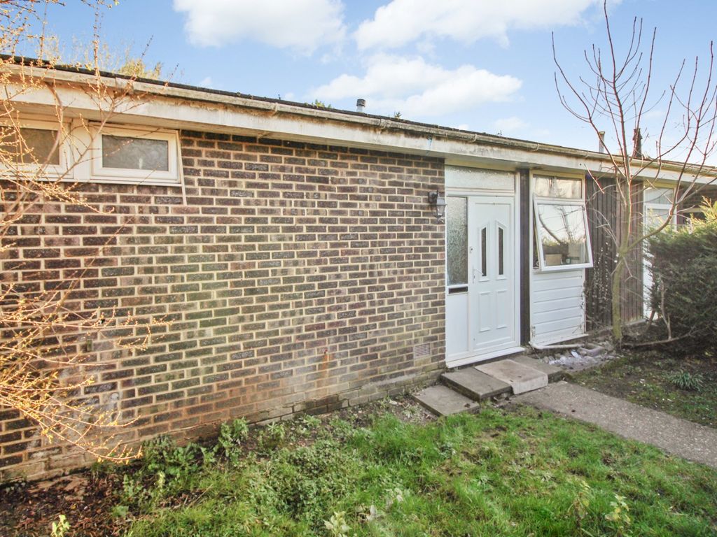 3 bed terraced house for sale in Gardens, Canterbury, Kent CT2
