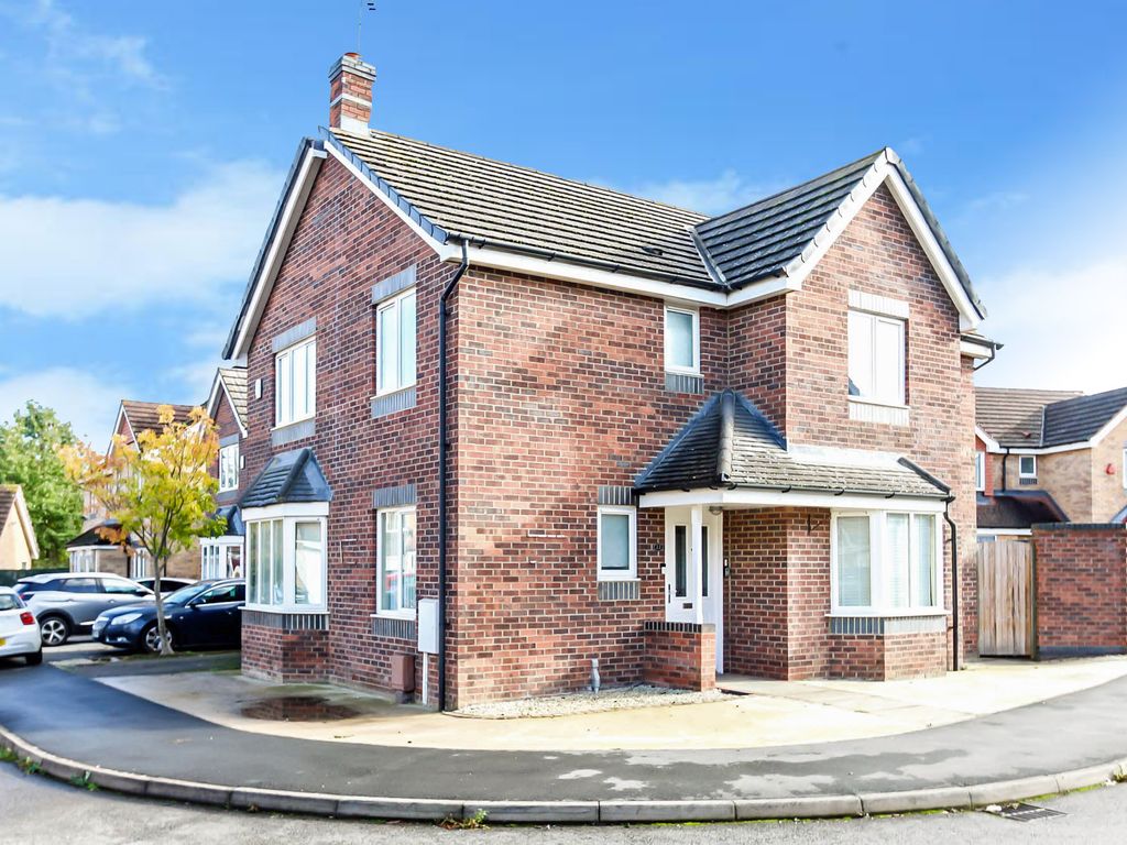 5 bed detached house for sale in Goodwin Close, Wellingborough NN8, £350,000 Zoopla