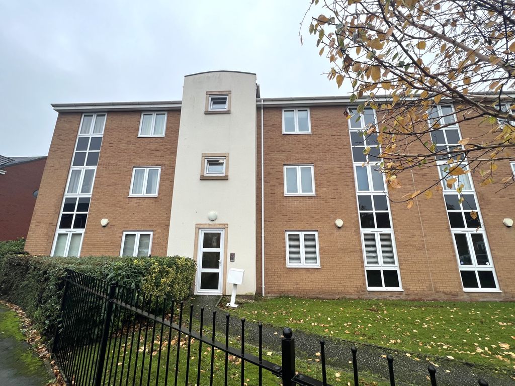 2 bed flat for sale in Hansby Drive, Hunts Cross, Liverpool L24 Zoopla