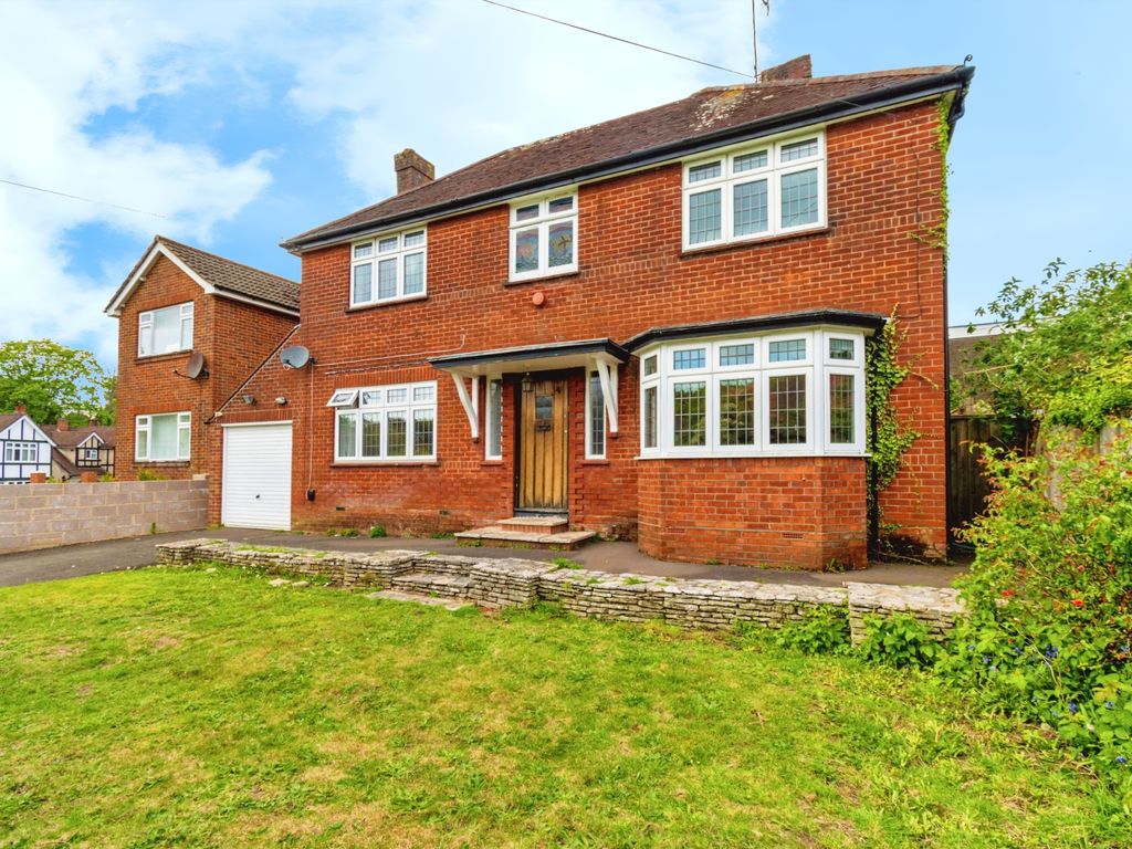 3 bed detached house for sale in Elmsleigh Gardens, Bassett