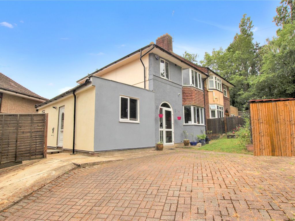 3 bed semidetached house for sale in High Grove, Plumstead, London SE18 Zoopla