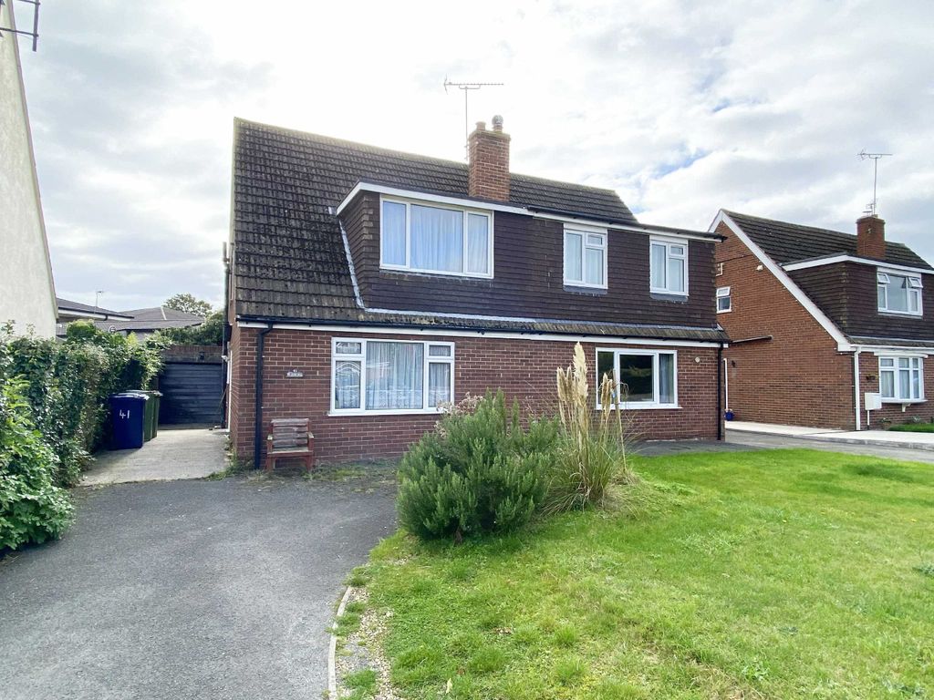 Cavendish Avenue, Churchdown, Gloucester GL3