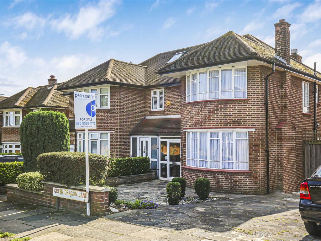 3 bed semidetached house for sale in Green Dragon Lane, London N21, £