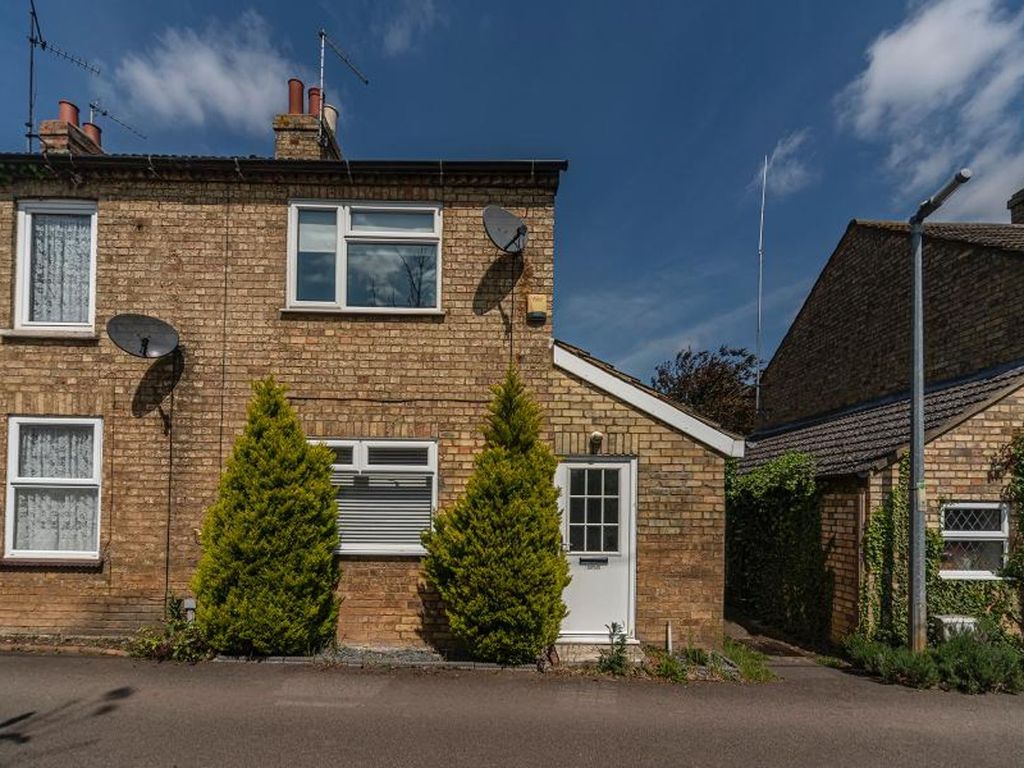 2 bed cottage for sale in Hoo Road, Meppershall, Shefford SG17 Zoopla