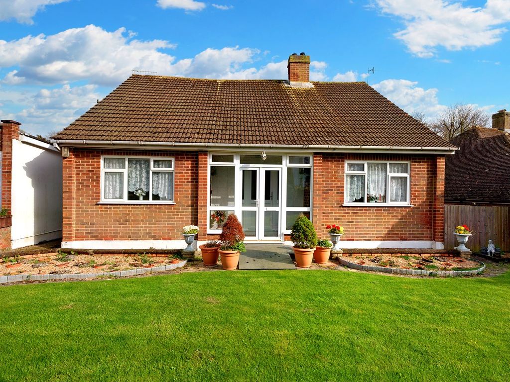 3 bed detached bungalow for sale in St Helens Down, Hastings TN34 Zoopla