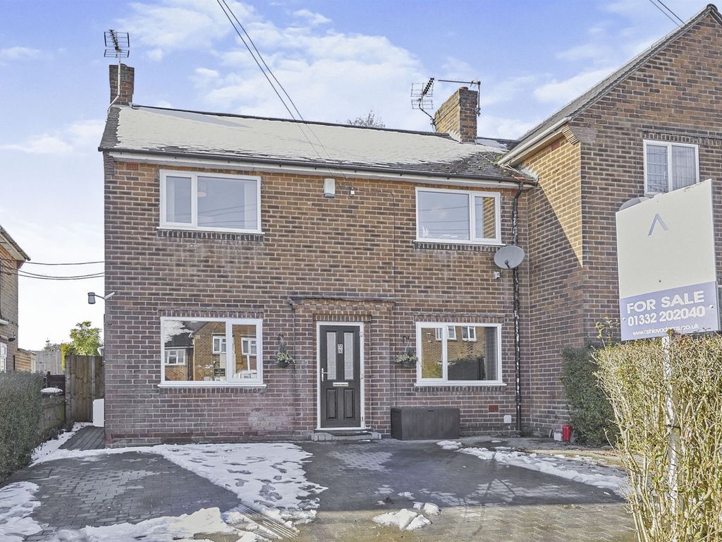 3 bed semidetached house for sale in Laburnum Crescent, Allestree